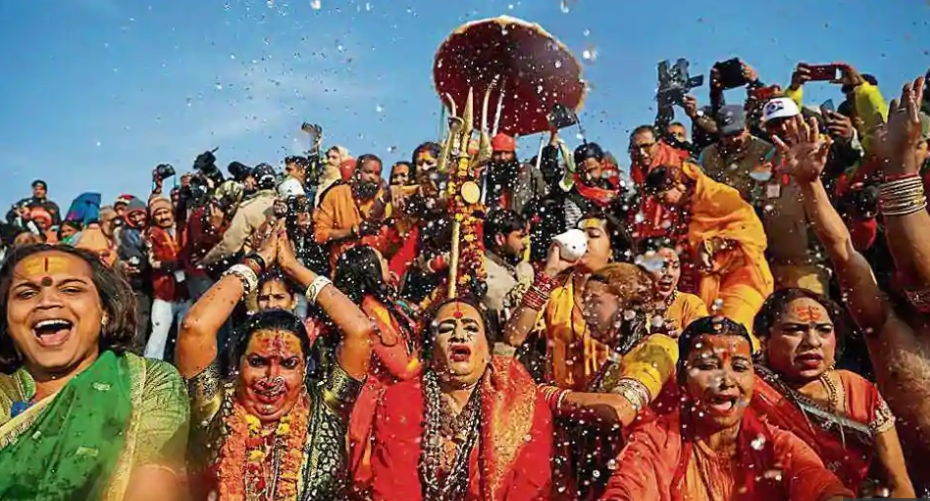 Translar ilk defa Kumbh Mela’da Kaos GL - LGBTİ+ Haber Portalı
